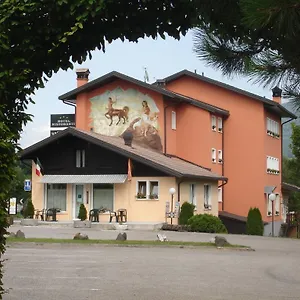 albergo-ristorante-sagittario.hotelinveneto.com/